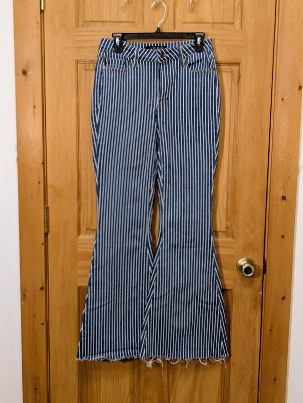 Judy Blue Super Flare High Rise Jeans Sz 7/28 Blue White Striped Festival Hippie